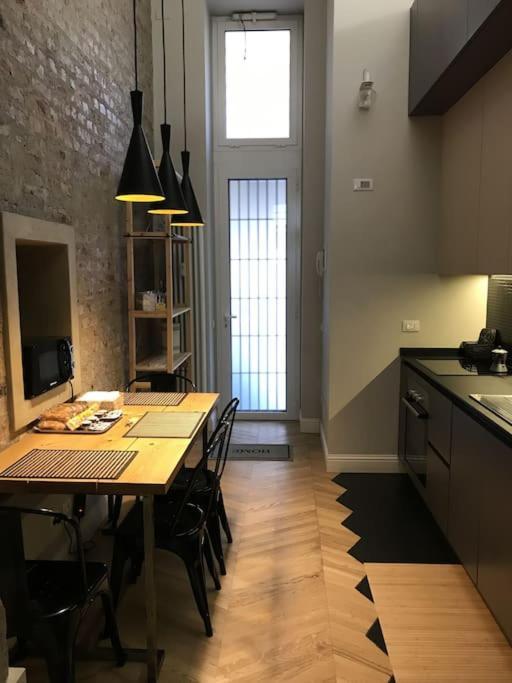 Dezza Loft Apartamento Milão Exterior foto